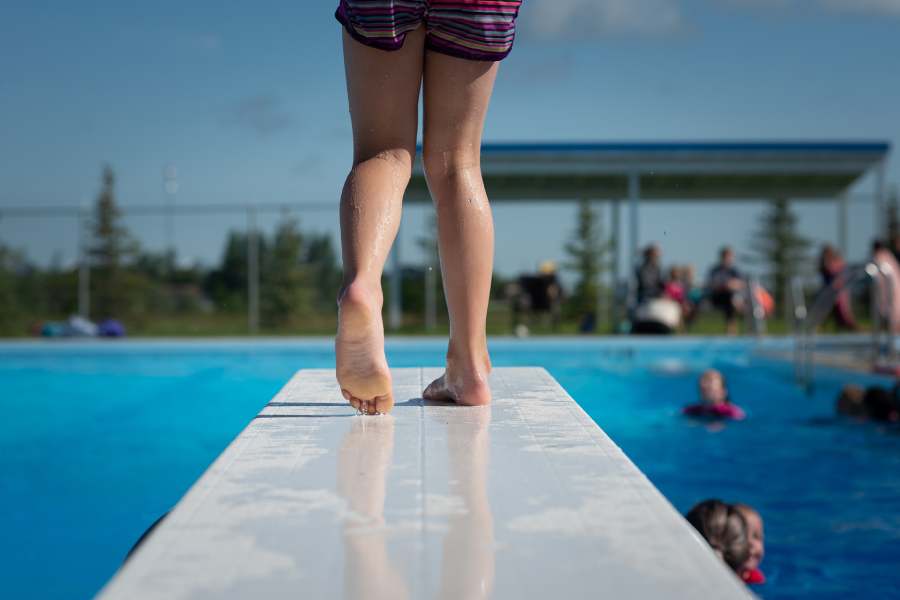 How Deep Does a Pool Have to Be to Have a Diving Board